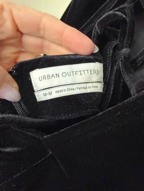 Urban Outfitters Black Velvet Lace-Up Back Mini Romper - Picture 4 of 4